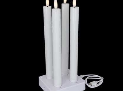 LED-lys pakke m/4 stk. genopladelige kronelys inkl. lade station-logo